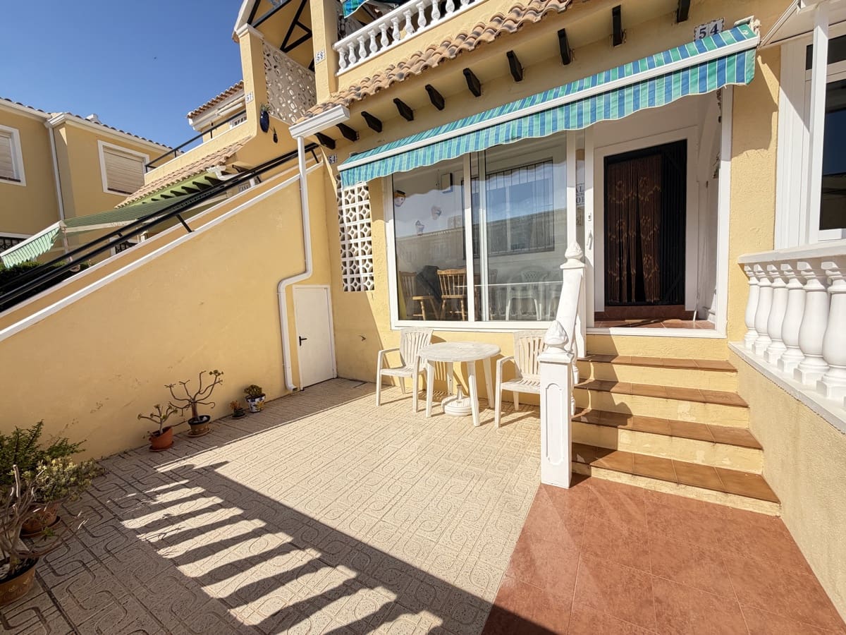 Apartamento de 2 habitaciones en Villamartin en venta - 159.995 € (Ref: 10112212)