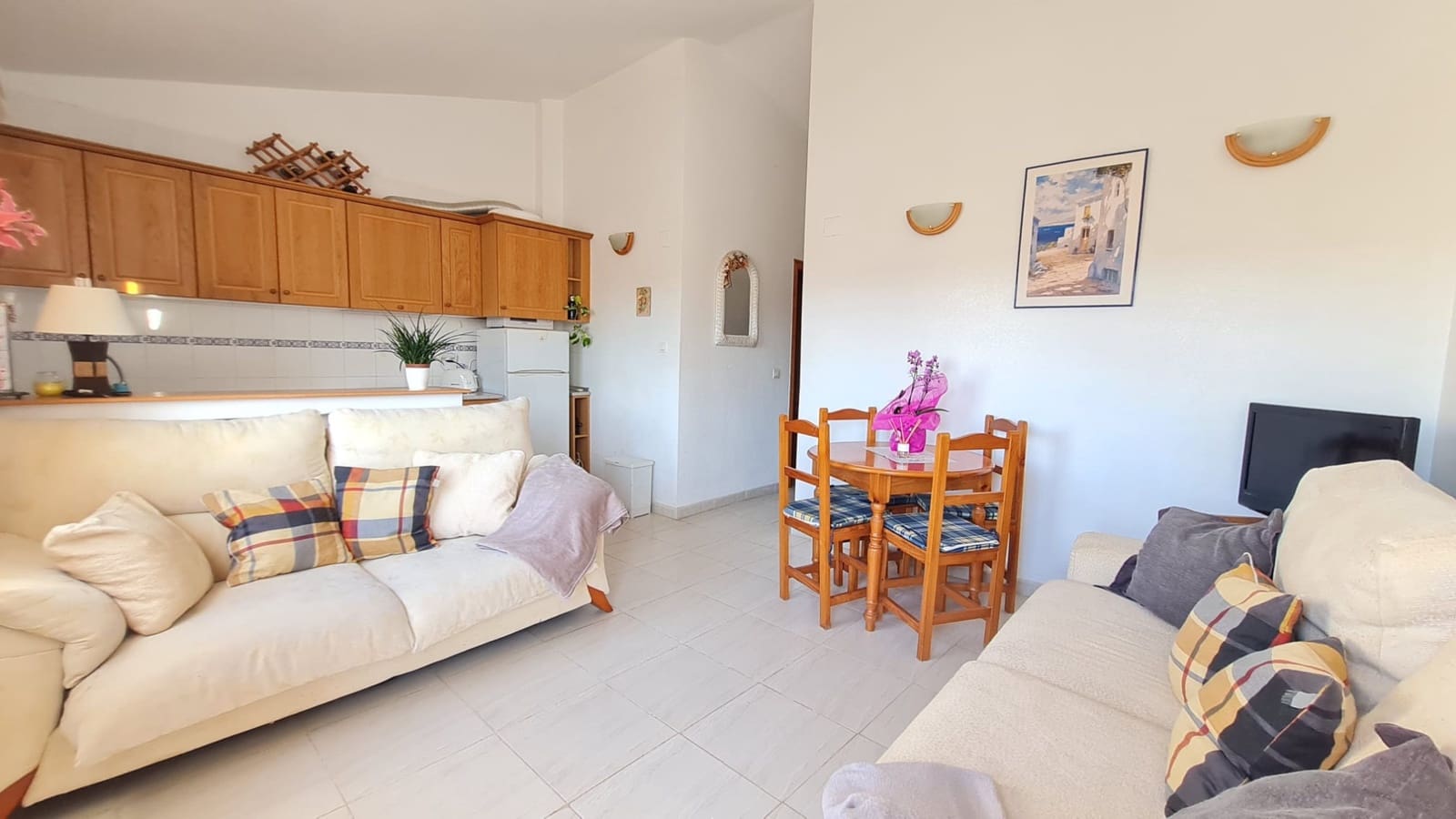 Apartamento de 2 habitaciones en Villamartin en venta con piscina - 129.950 € (Ref: 10112218)