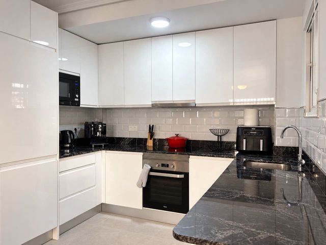3 soveværelse Lejlighed til salg i La Zenia, Orihuela med swimmingpool - € 285.000 (Ref: 10113384)