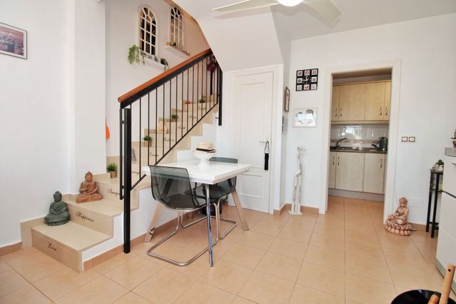 3 chambre Maison de Ville à vendre à Villamartin, Orihuela avec piscine garage - 199 950 € (Ref: 10113389)