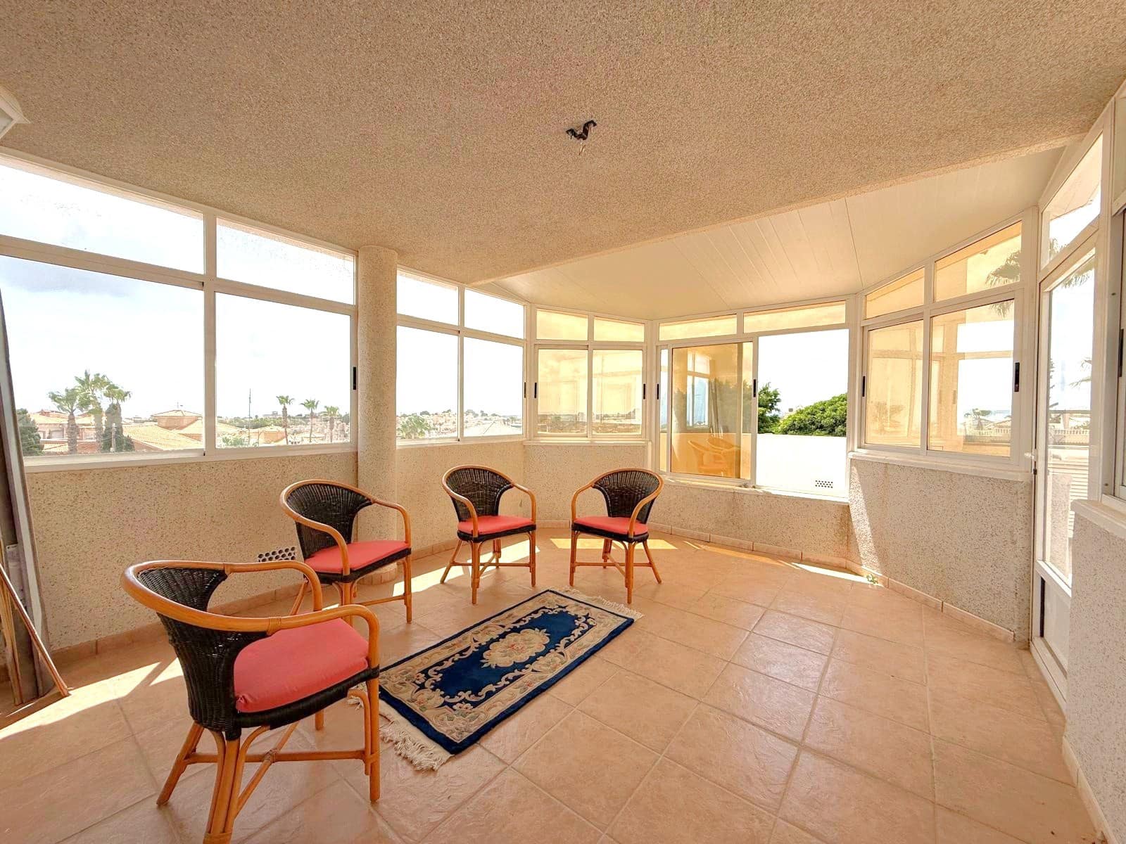 5 bedroom Villa for sale in Villamartin with pool garage - € 990,000 (Ref: 10113390)