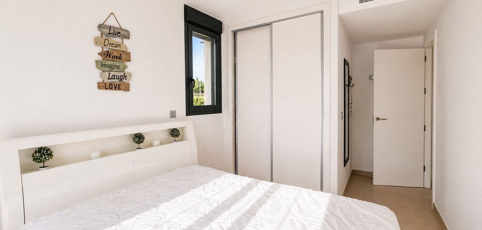 3 bedroom Apartment for sale in Punta Prima with pool garage - € 295,000 (Ref: 10118180)