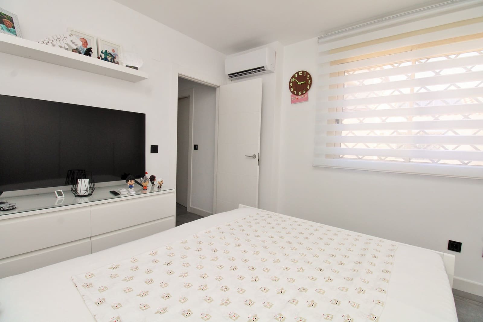 3 soveværelse Villa til salg i Pilar de la Horadada med swimmingpool - € 395.000 (Ref: 10124858)