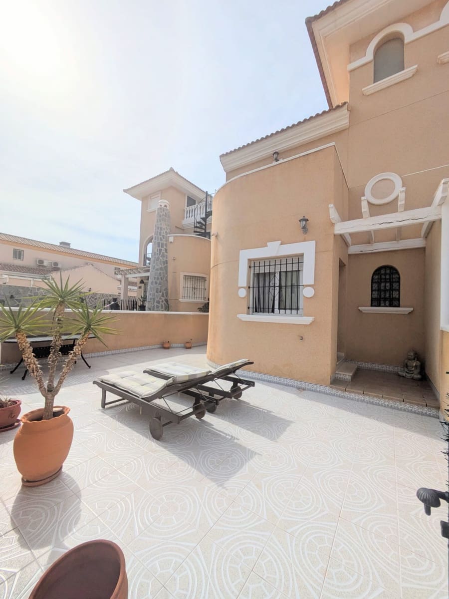 3 camera da letto Casa in vendita in Cabo Roig con garage - 229.000 € (Rif: 10136611)