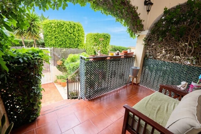 3 soveværelse Lejlighed til salg i Playa Flamenca, Orihuela med swimmingpool garage - € 190.000 (Ref: 10140223)