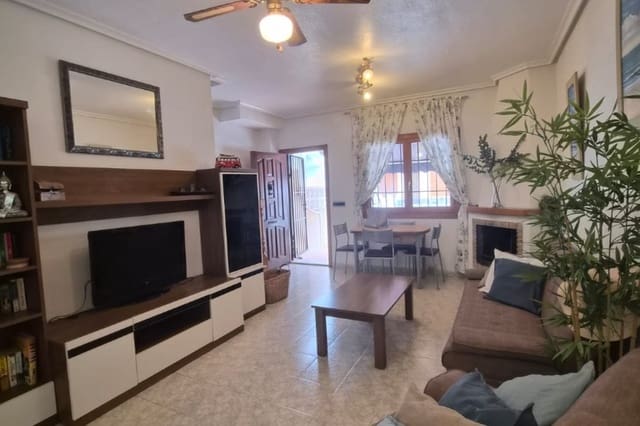 2 soverom Hus til salgs i Playa Flamenca, Orihuela med svømmebasseng garasje - € 215 000 (Ref: 10156053)