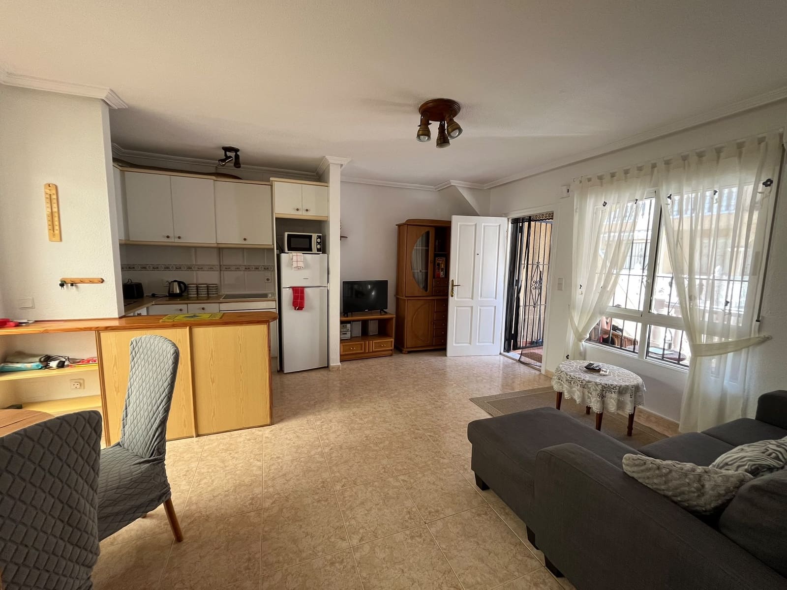 2 soveværelse Lejlighed til salg i Playa Flamenca med swimmingpool - € 129.000 (Ref: 10158379)