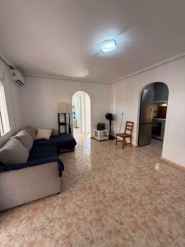 2 soverom Hus til salgs i Villamartin, Orihuela med svømmebasseng garasje - € 225 000 (Ref: 10160407)