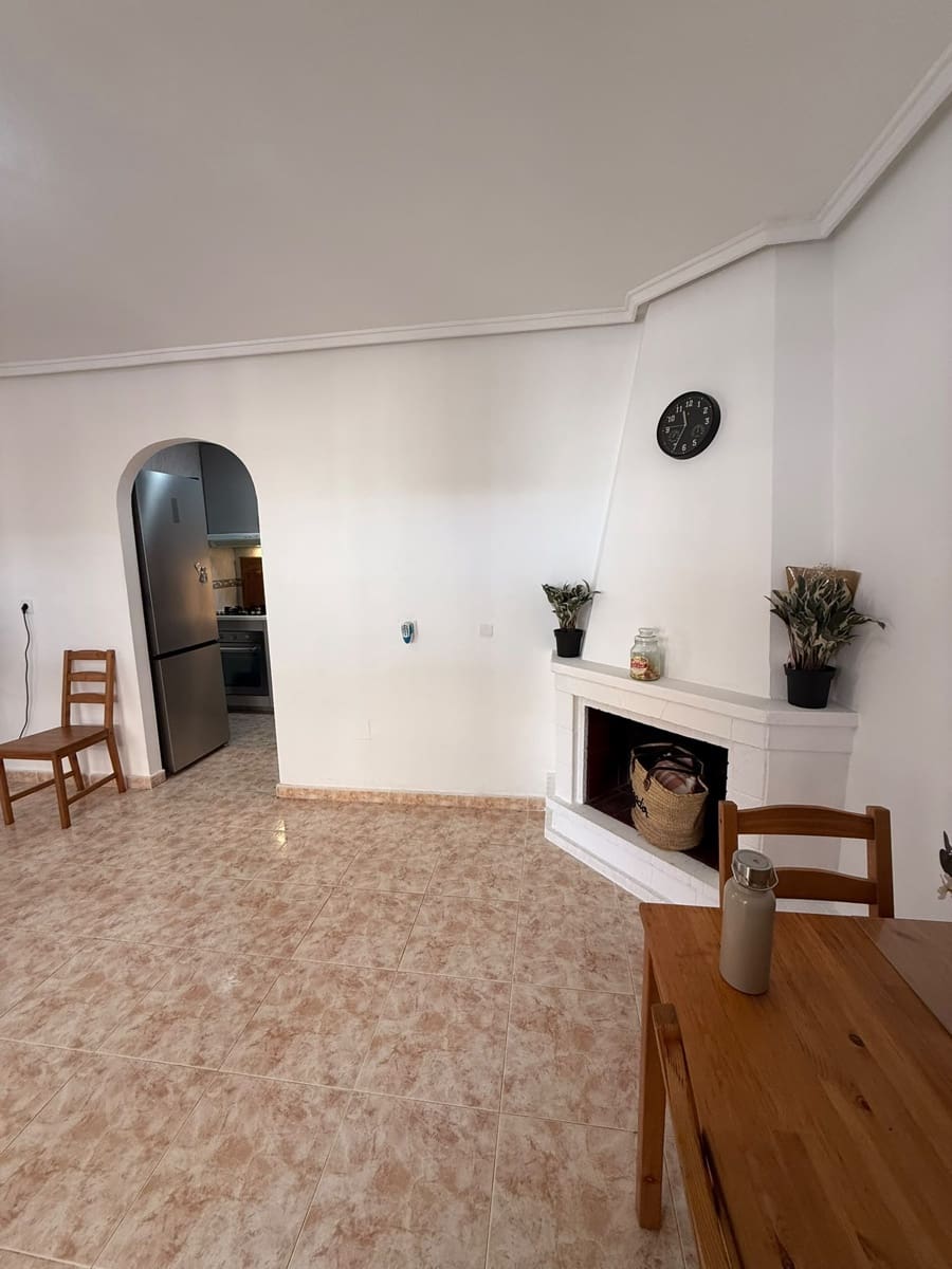 2 bedroom Townhouse for sale in Villamartin with pool garage - € 225,000 (Ref: 10160407)