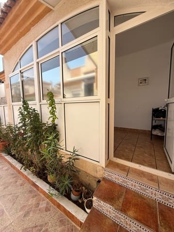 2 soverom Hus til salgs i Villamartin, Orihuela med svømmebasseng garasje - € 225 000 (Ref: 10160407)