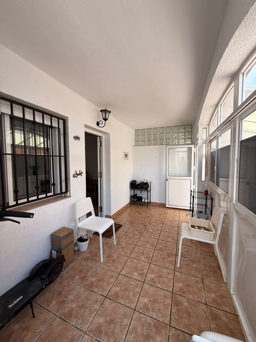 2 bedroom Townhouse for sale in Villamartin with pool garage - € 225,000 (Ref: 10160407)