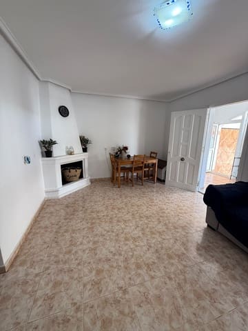 2 soverom Hus til salgs i Villamartin, Orihuela med svømmebasseng garasje - € 225 000 (Ref: 10160407)