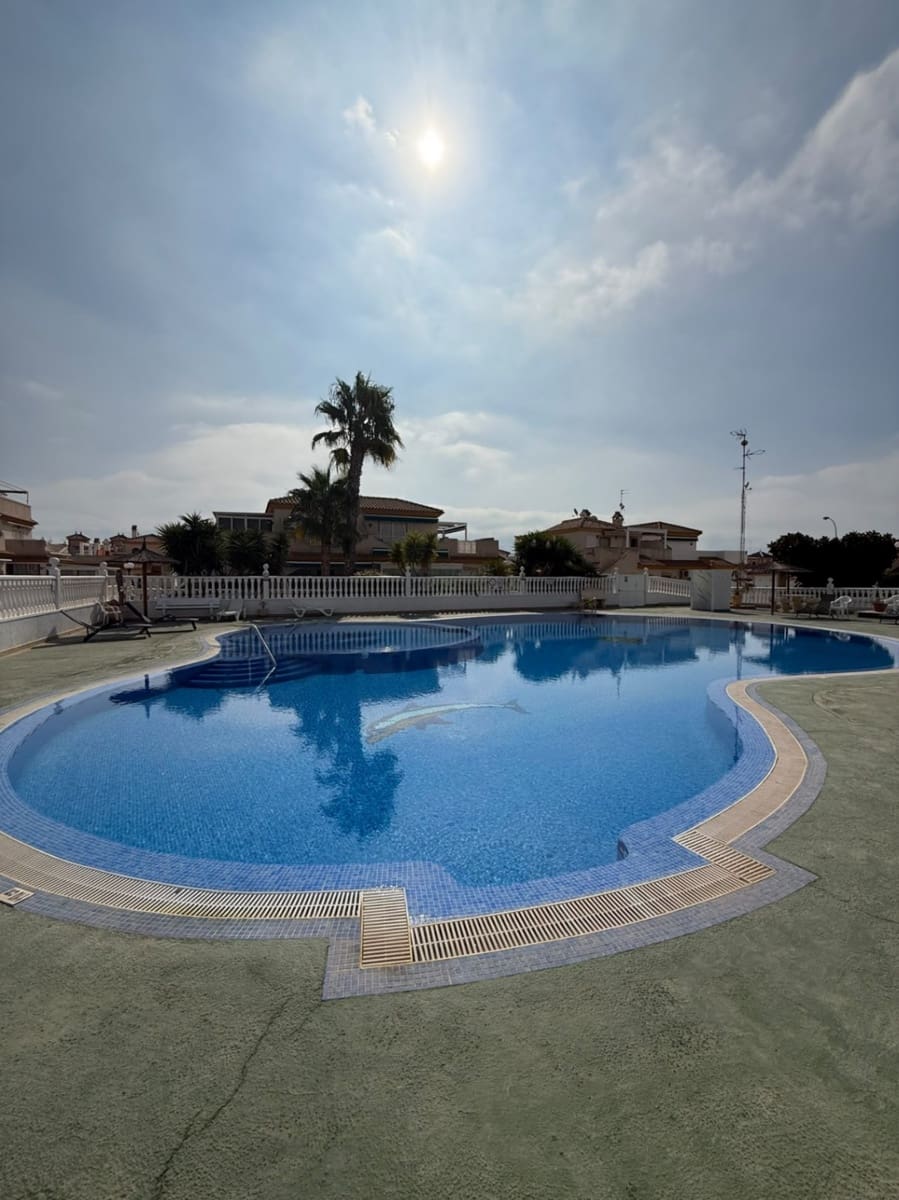 2 bedroom Townhouse for sale in Villamartin with pool garage - € 225,000 (Ref: 10160407)