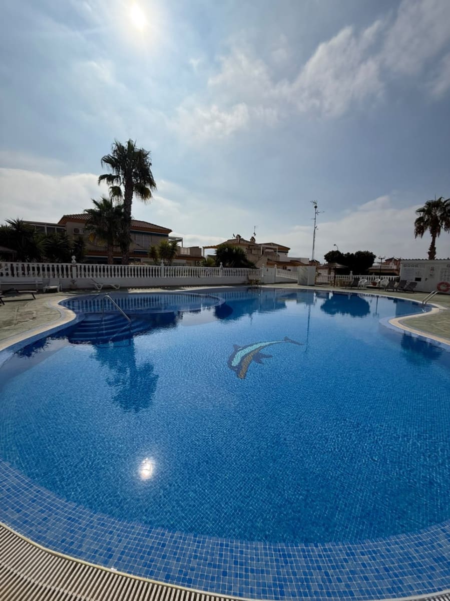 2 bedroom Townhouse for sale in Villamartin with pool garage - € 225,000 (Ref: 10160407)