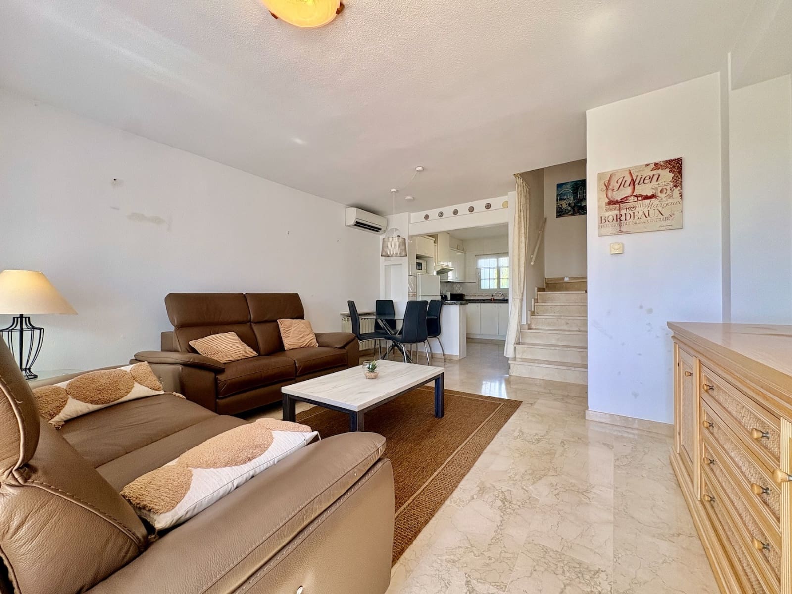 2 bedroom Townhouse for sale in Villamartin with pool - € 290,000 (Ref: 10160408)
