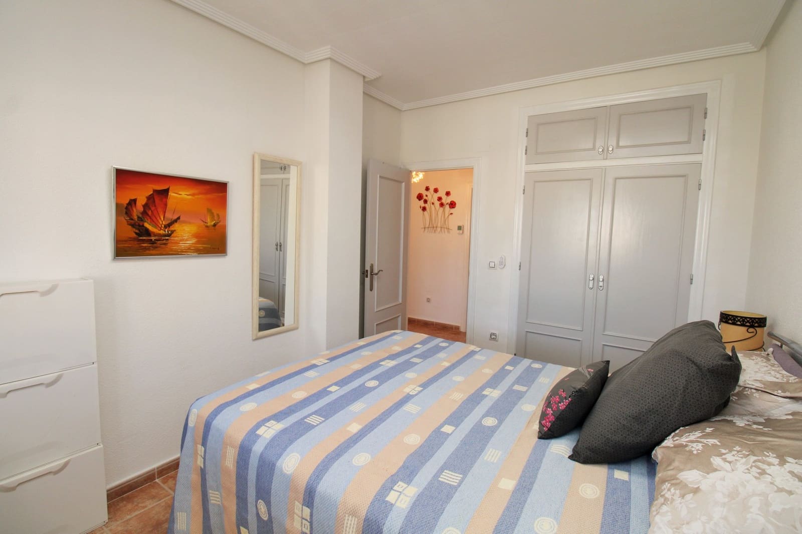 3 bedroom Villa for sale in Villamartin with garage - € 299,950 (Ref: 10160421)