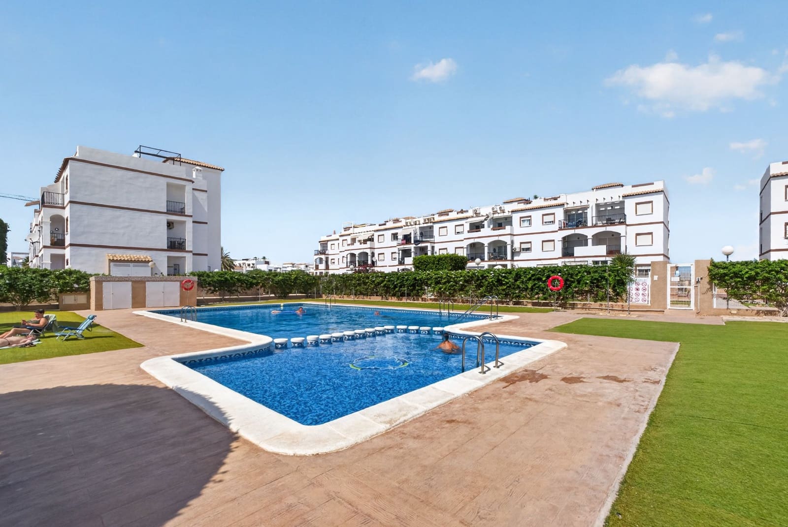 2 sypialnia Apartament na sprzedaż w Orihuela Costa z basenem garażem - 230 000 € (Ref: 10160424)
