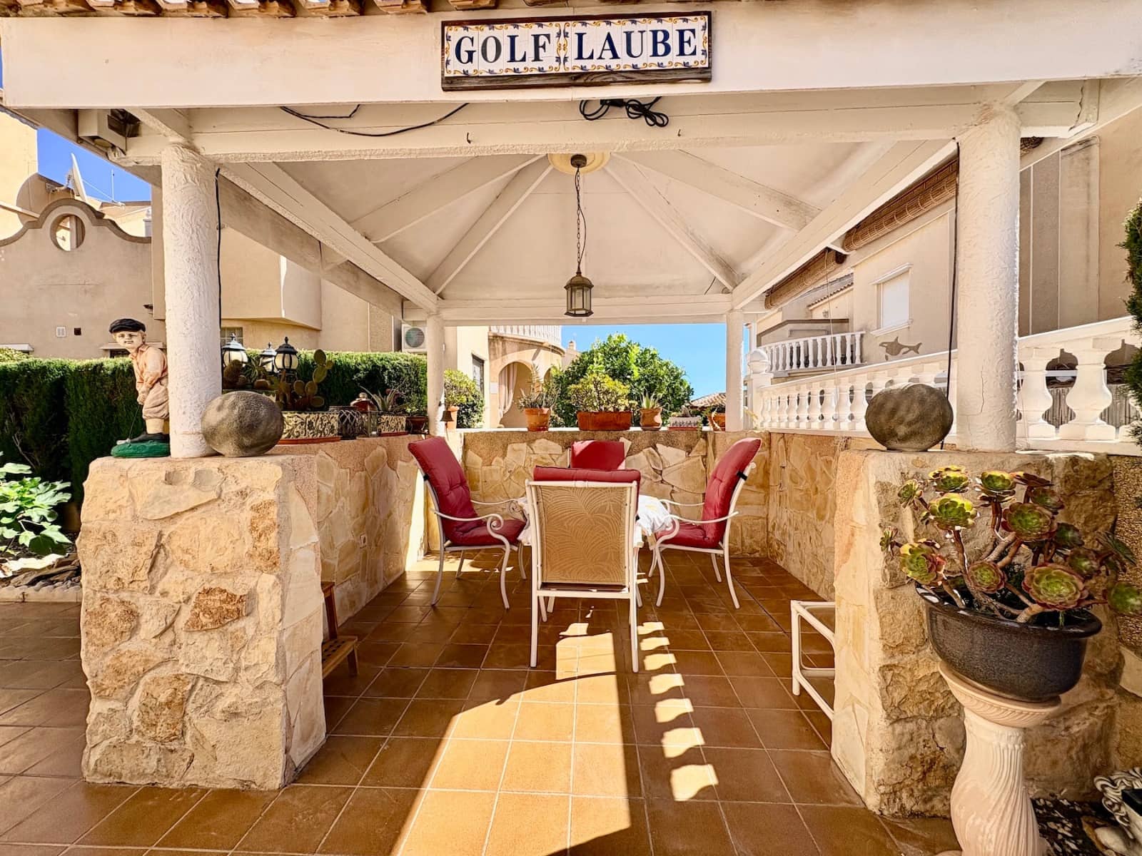 3 soveværelse Byhus til salg i Playa Flamenca med swimmingpool - € 225.000 (Ref: 10165606)