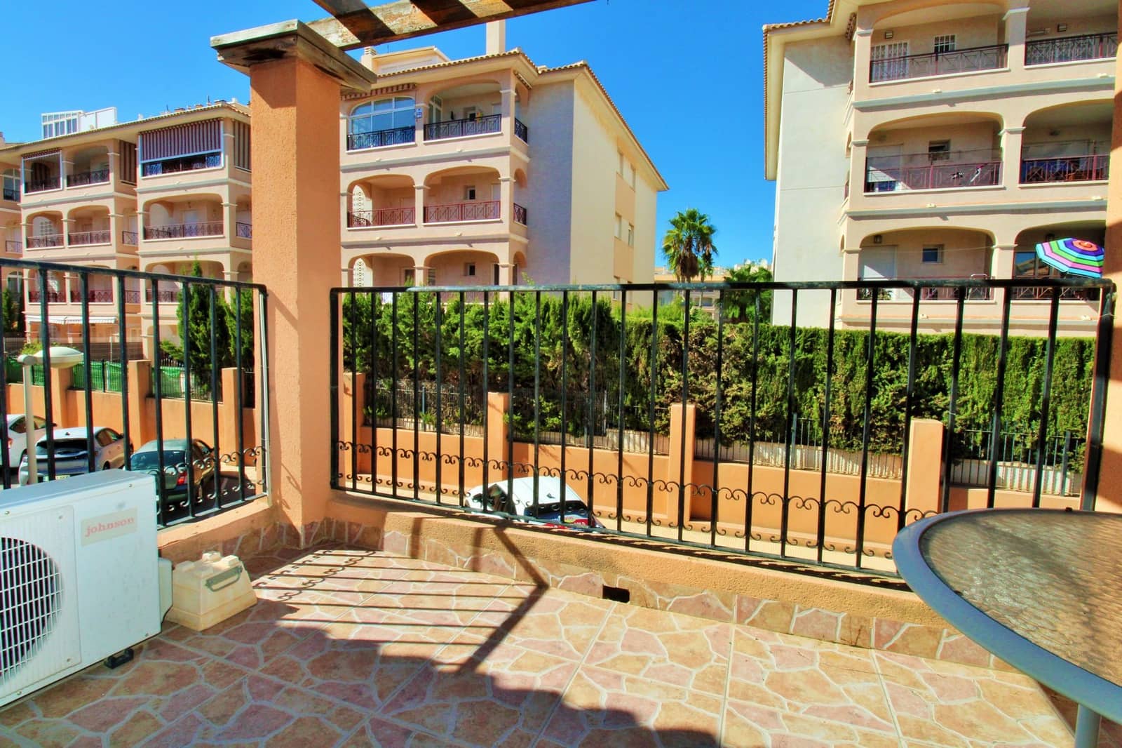 3 sypialnia Apartament na sprzedaż w Playa Flamenca z basenem garażem - 169 000 € (Ref: 10167494)