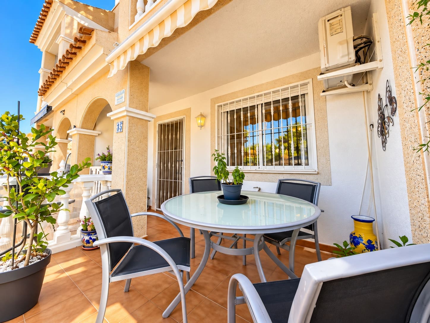 Casa de 3 habitaciones en Playa Flamenca en venta con piscina garaje - 215.000 € (Ref: 10181005)