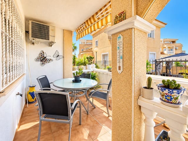 Casa de 3 habitaciones en Playa Flamenca, Orihuela en venta con piscina garaje - 215.000 € (Ref: 10181005)