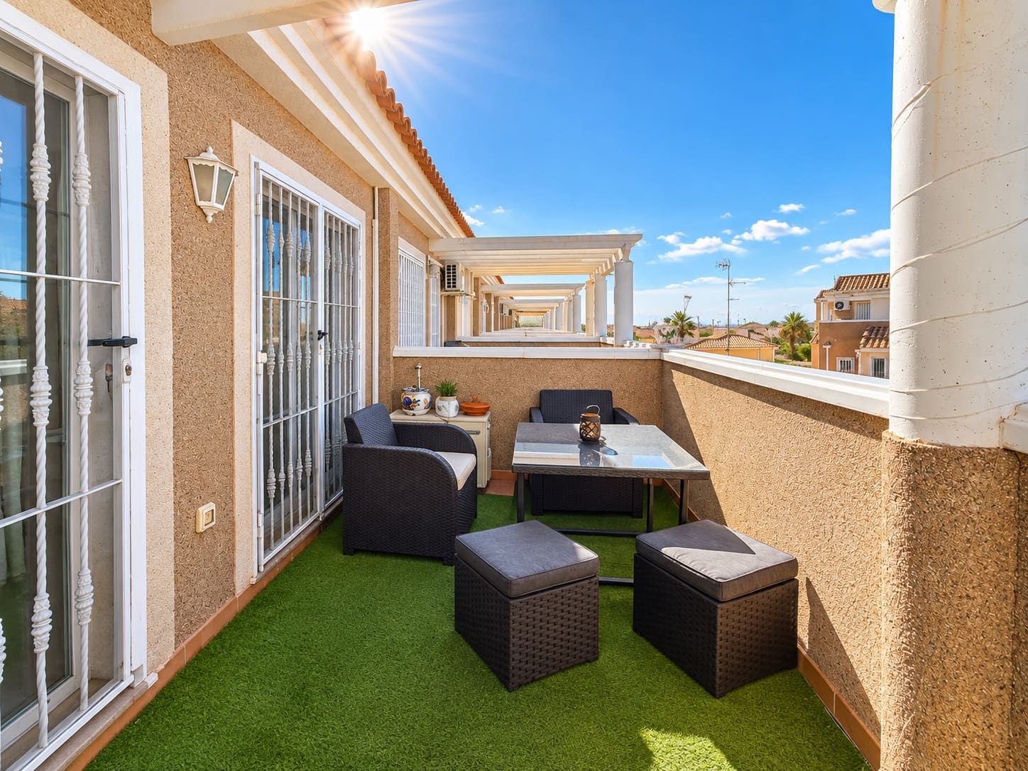 Casa de 3 habitaciones en Playa Flamenca en venta con piscina garaje - 215.000 € (Ref: 10181005)