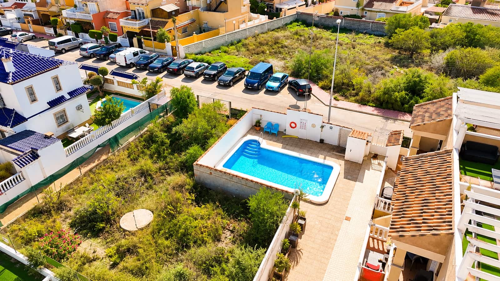 Casa de 3 habitaciones en Playa Flamenca en venta con piscina garaje - 215.000 € (Ref: 10181005)