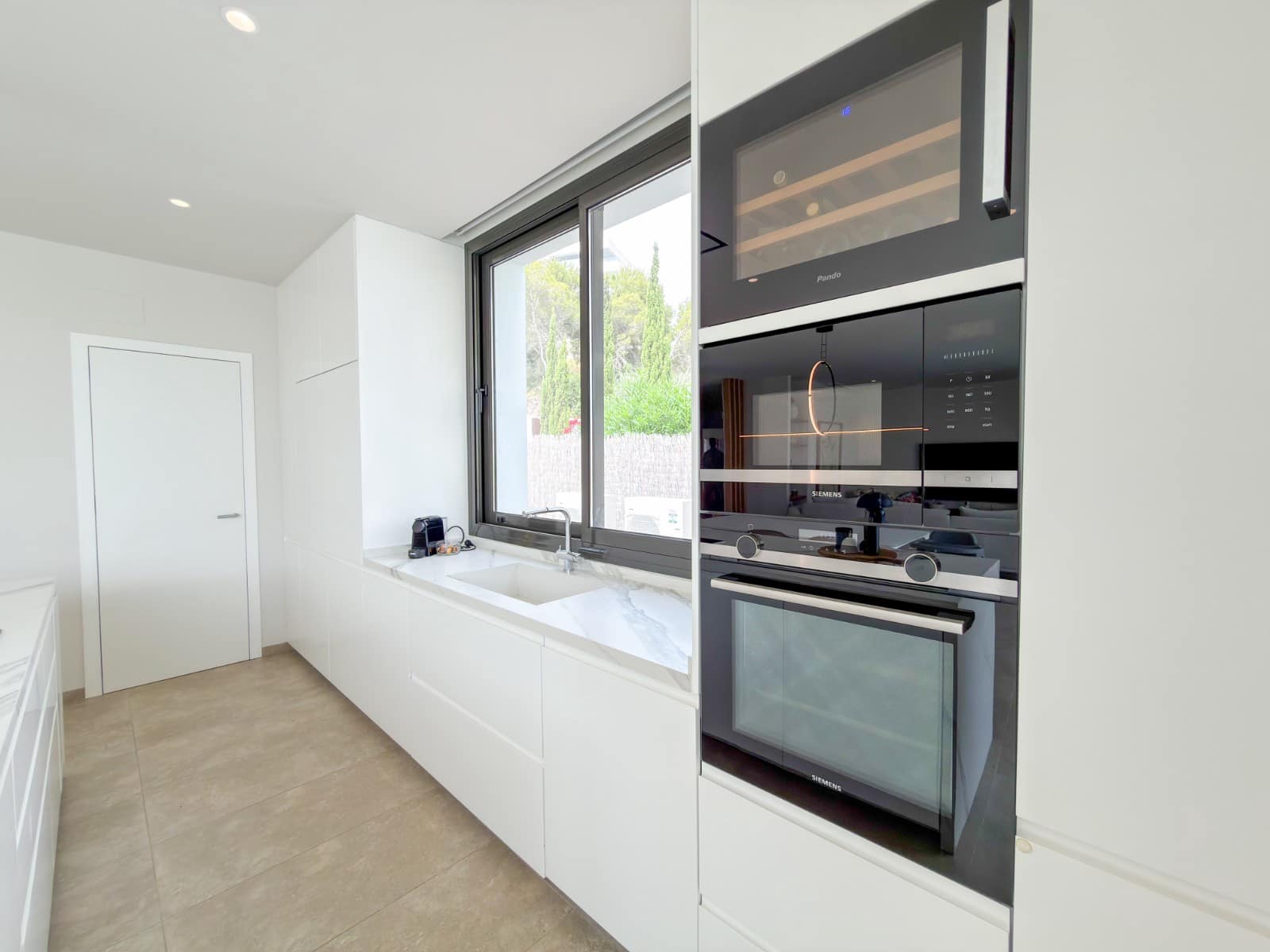 Chalet de 3 habitaciones en Las Colinas Golf en venta con piscina garaje - 995.000 € (Ref: 10181006)