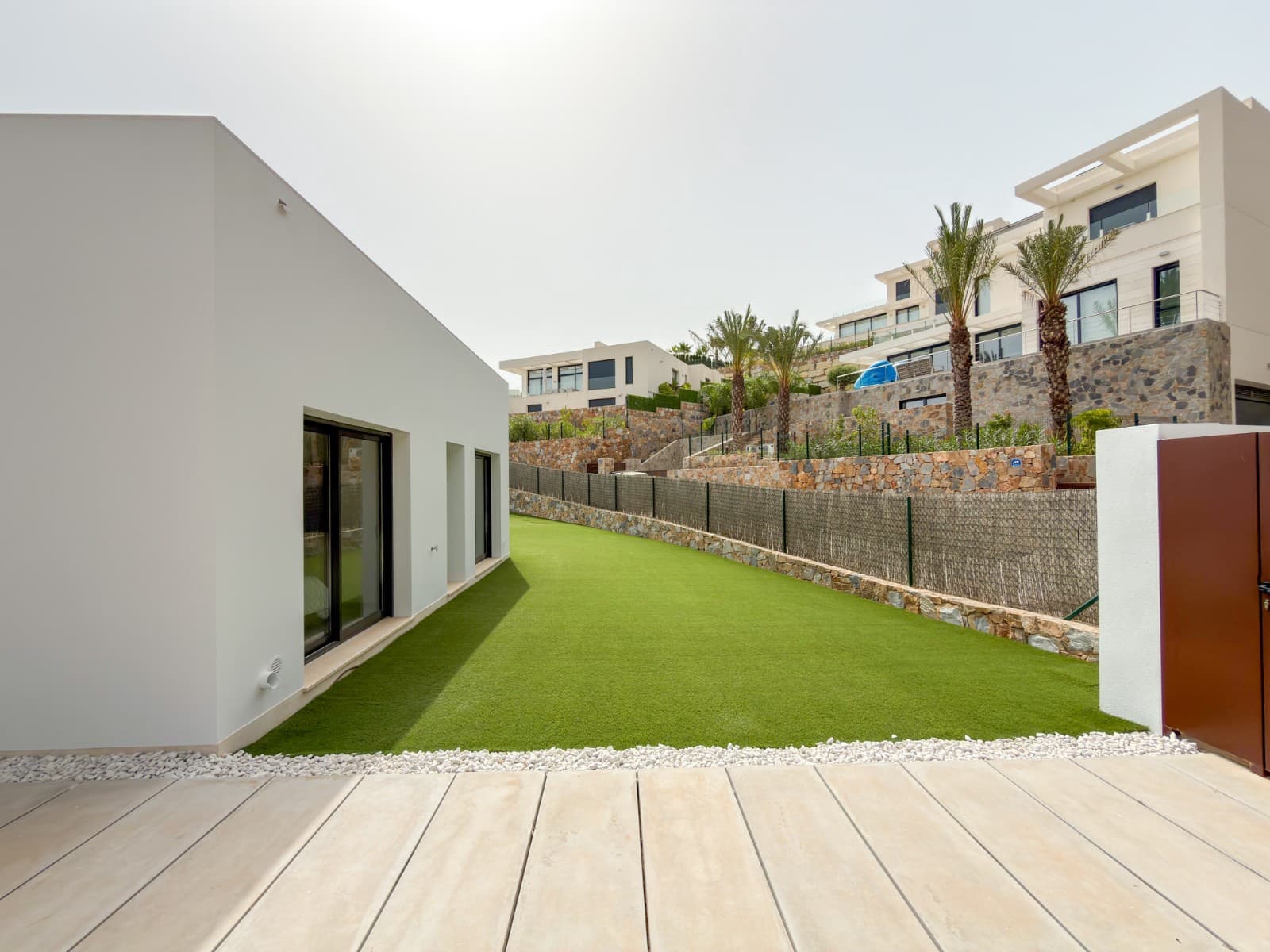 Chalet de 3 habitaciones en Las Colinas Golf en venta con piscina garaje - 995.000 € (Ref: 10181006)