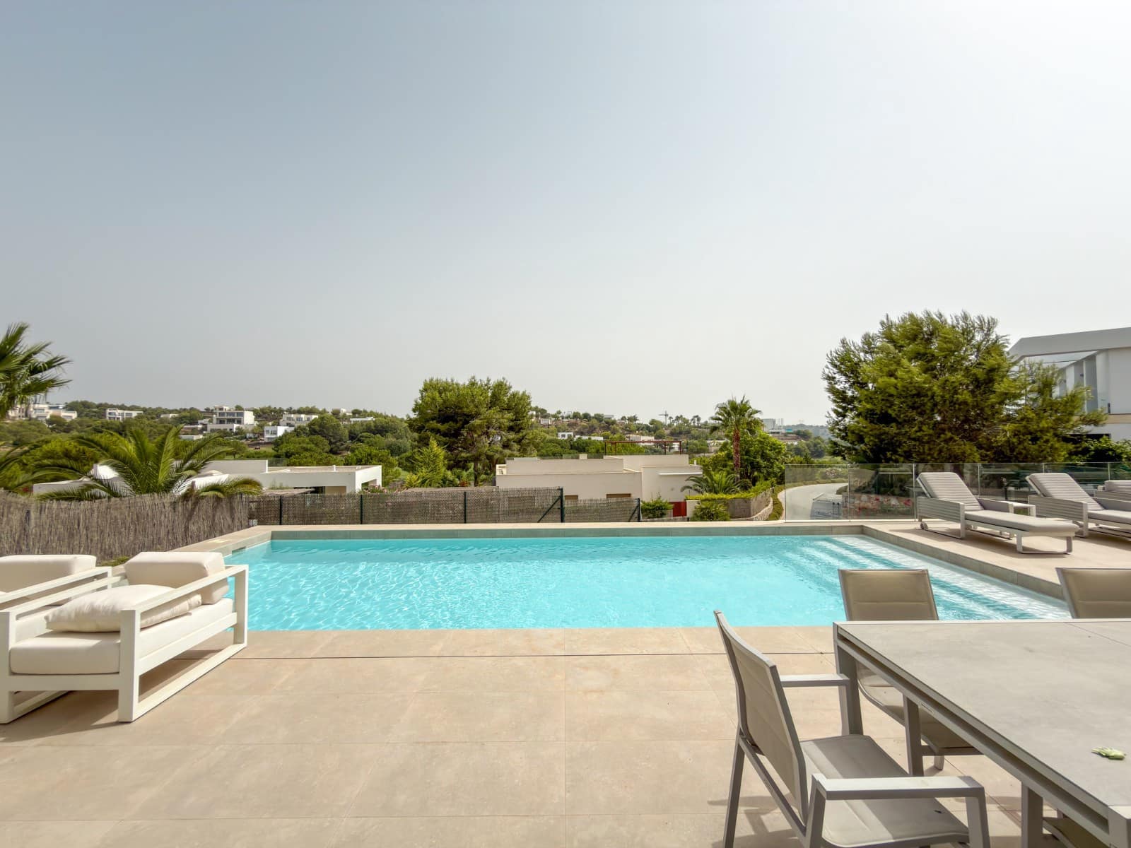 Chalet de 3 habitaciones en Las Colinas Golf en venta con piscina garaje - 995.000 € (Ref: 10181006)