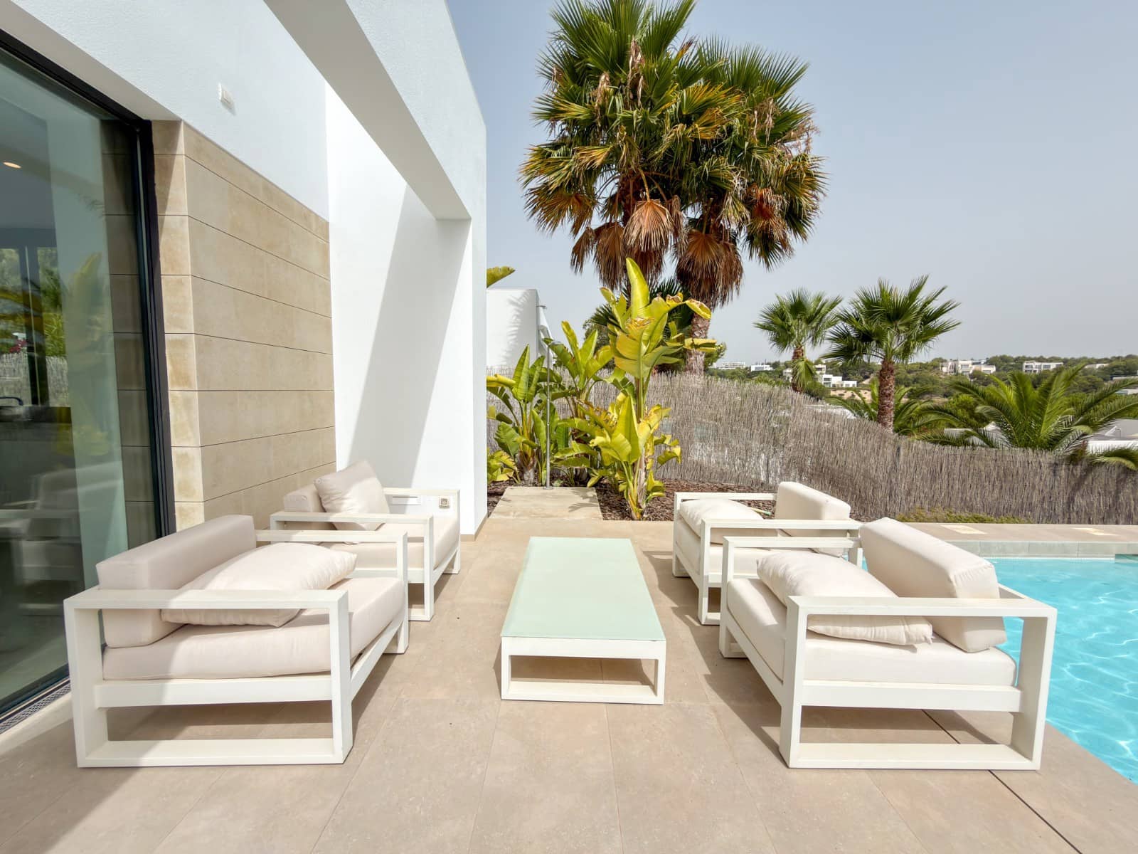 Chalet de 3 habitaciones en Las Colinas Golf en venta con piscina garaje - 995.000 € (Ref: 10181006)