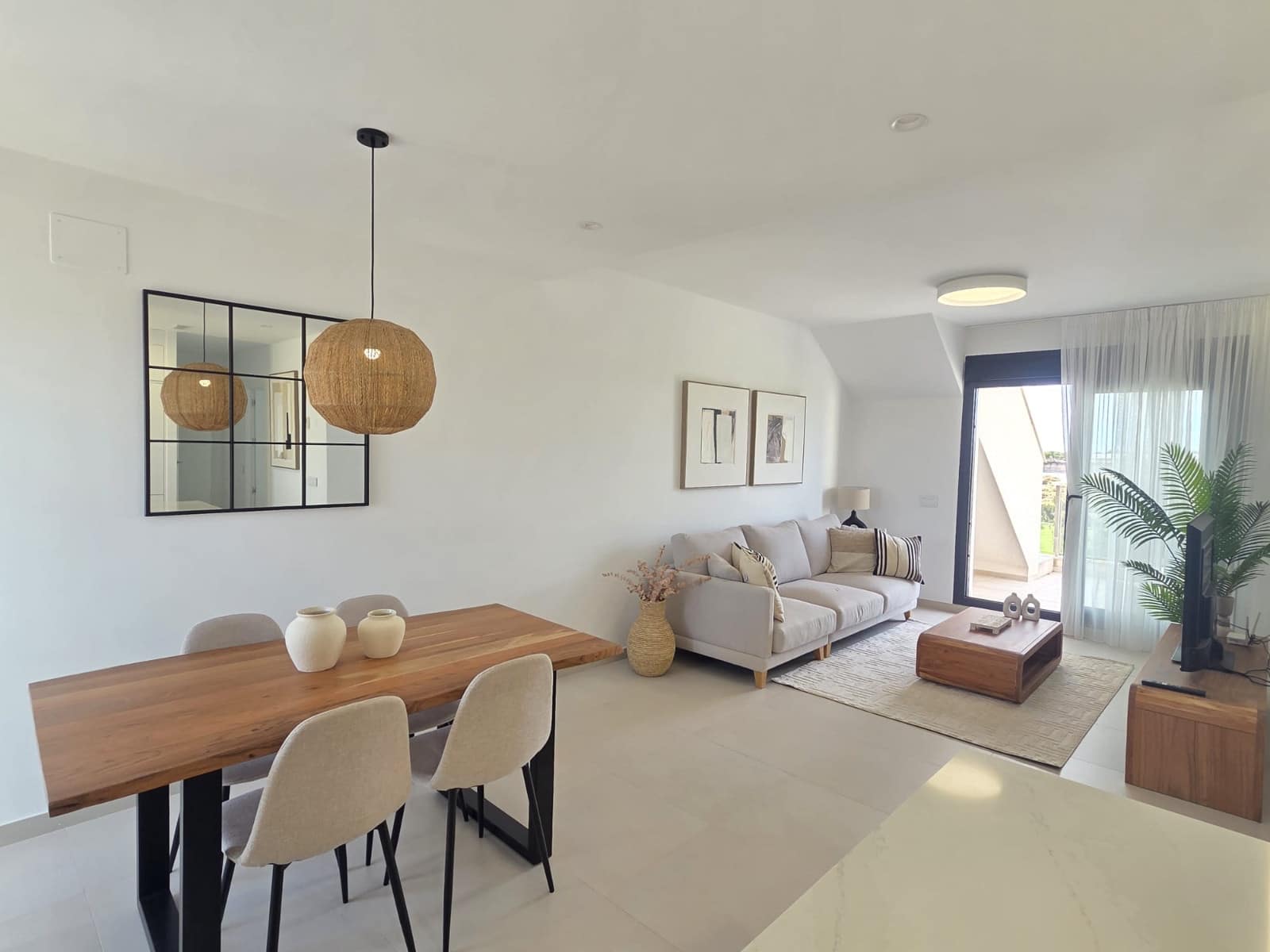 2 soverom Leilighet til salgs i Pilar de la Horadada med svømmebasseng garasje - € 346 000 (Ref: 10185868)