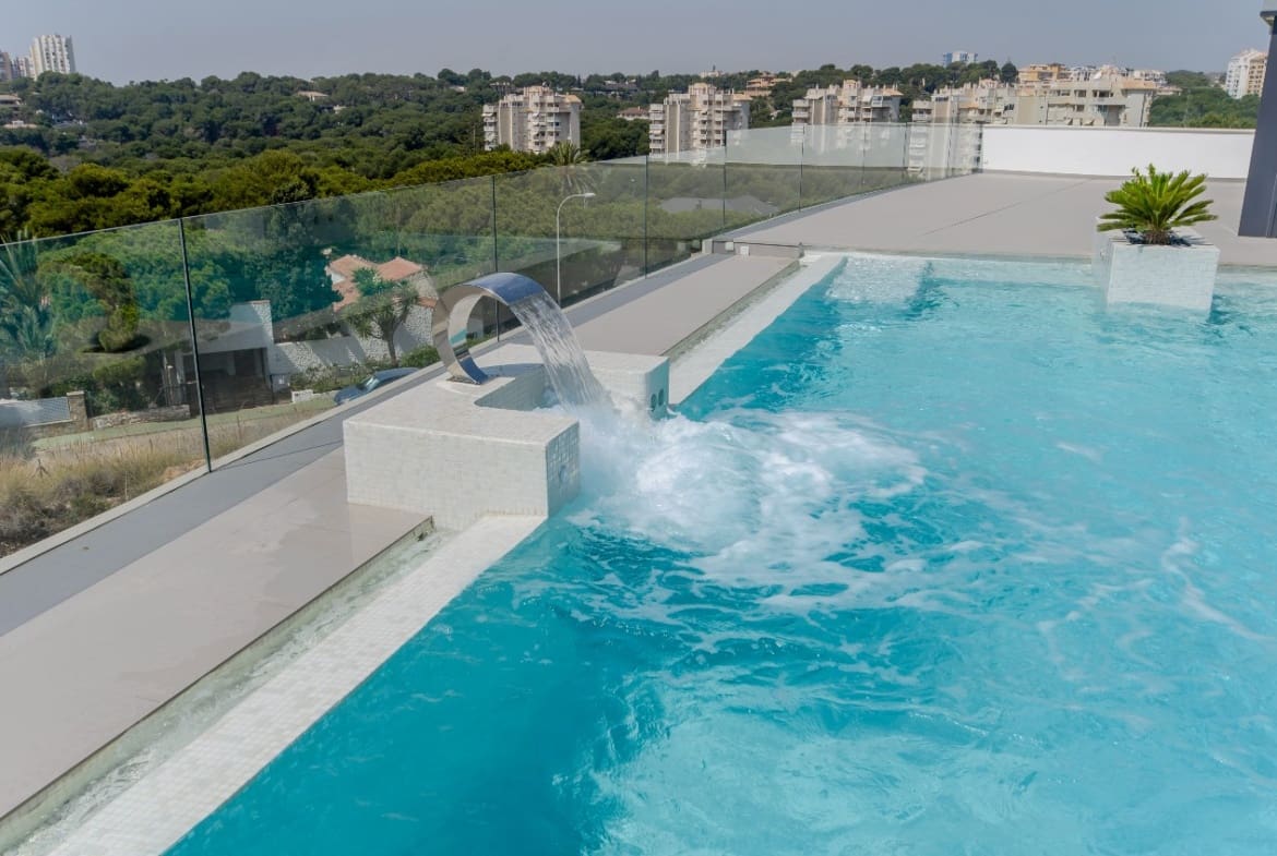 3 bedroom Villa for sale in Cabo Roig with pool - € 1,050,000 (Ref: 8279546)