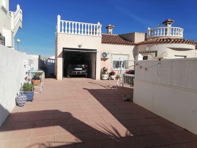 3 bedroom Villa for sale in San Miguel de Salinas with pool - € 260,000 (Ref: 8279676)