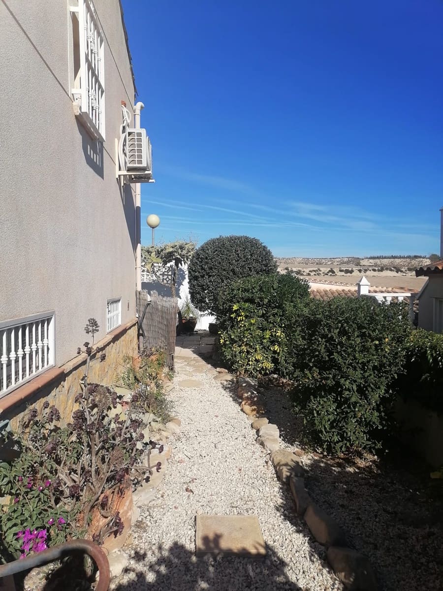 3 bedroom Villa for sale in San Miguel de Salinas with pool - € 260,000 (Ref: 8279676)