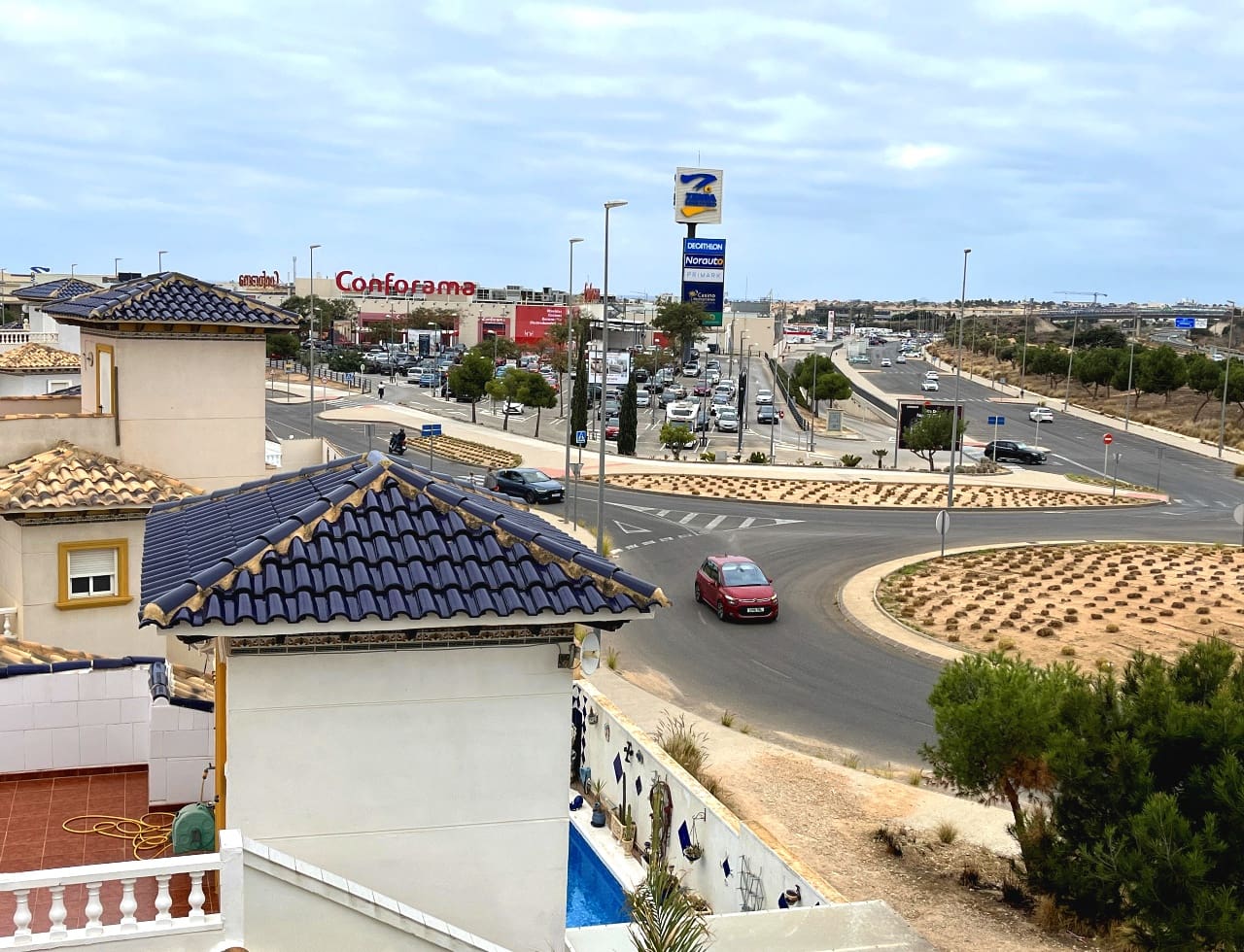 4 quarto Moradia para venda em La Zenia com piscina - 399 000 € (Ref: 8279702)