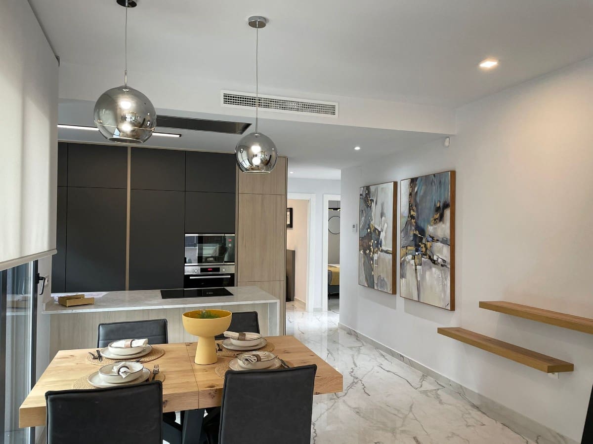 2 bedroom Apartment for sale in Playa Flamenca with pool garage - € 269,000 (Ref: 8316591)