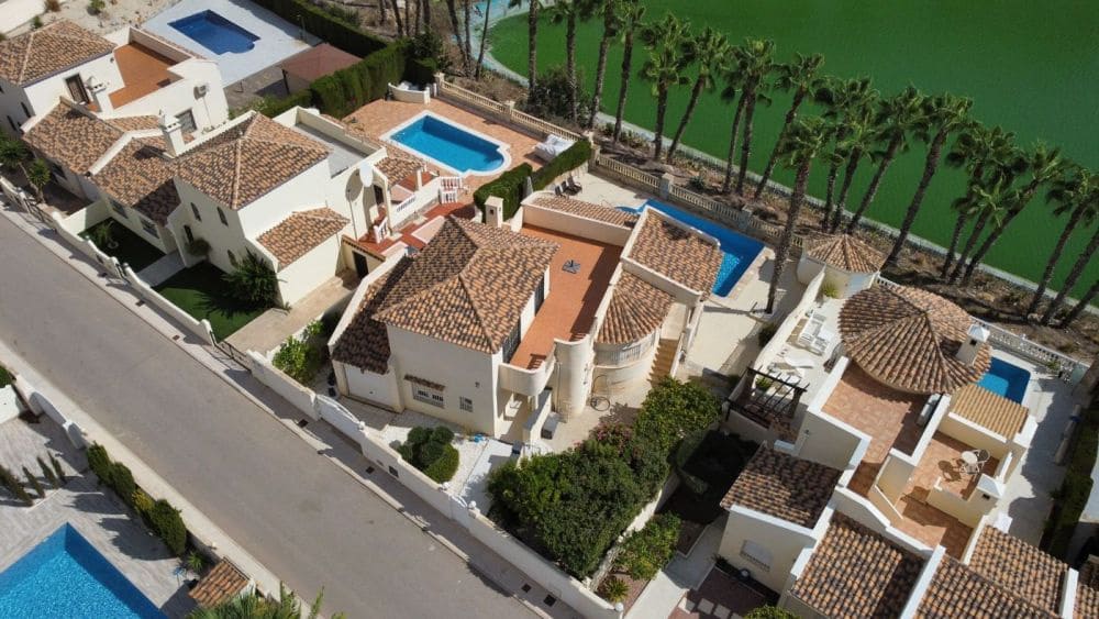3 soveværelse Villa til salg i Las Ramblas Golf med swimmingpool garage - € 529.995 (Ref: 8520749)
