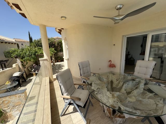 3 sypialnia Willa na sprzedaż w Las Ramblas Golf, Orihuela z basenem garażem - 529 995 € (Ref: 8520749)