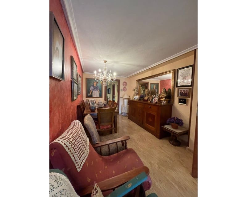 4 quarto Moradia para venda em Torrevieja com piscina garagem - 465 000 € (Ref: 8738655)