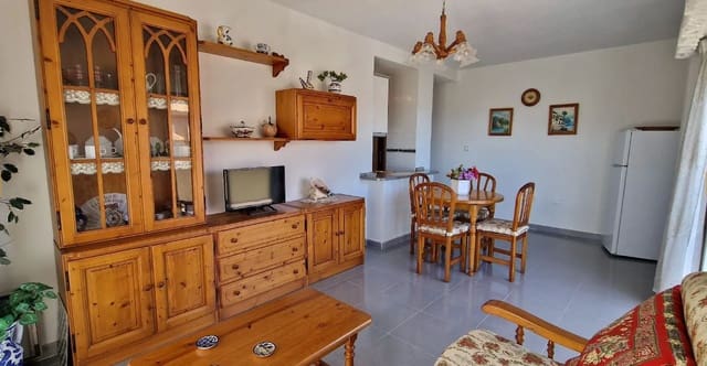 2 soveværelse Lejlighed til salg i Punta Prima, Torrevieja med swimmingpool - € 179.900 (Ref: 8787958)