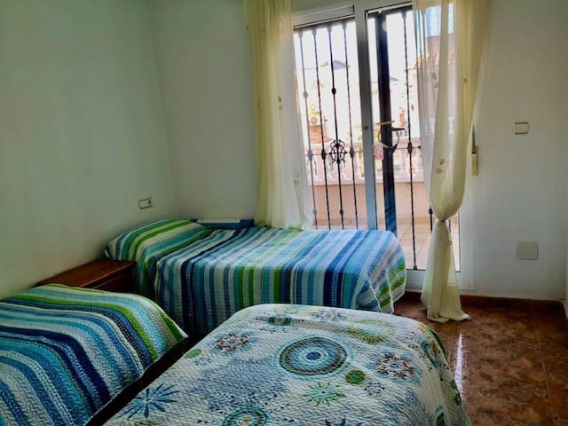 2 chambre Maison de Ville à vendre à Cabo Roig avec piscine garage - 214 990 € (Ref: 8887003)