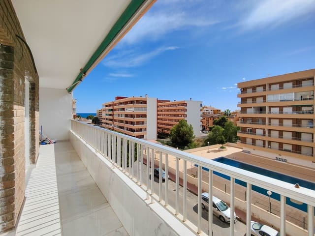 2 soveværelse Lejlighed til salg i Punta Prima, Torrevieja med swimmingpool garage - € 199.995 (Ref: 8947359)