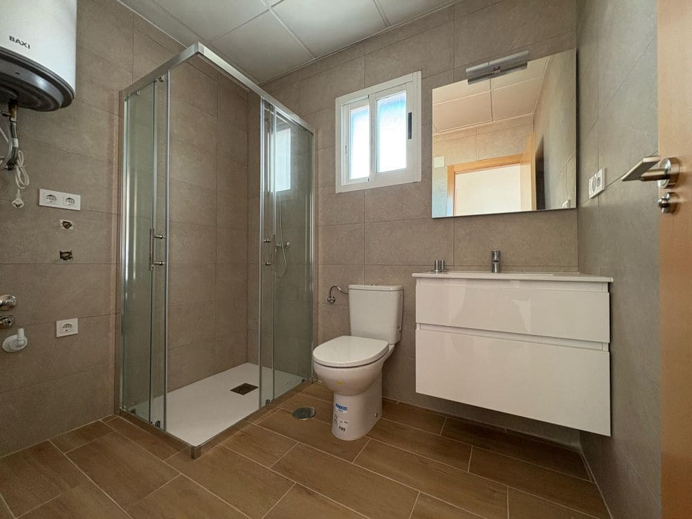 2 bedroom Apartment for sale in Punta Prima with pool - € 195,000 (Ref: 8968752)