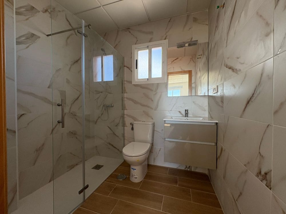 2 bedroom Apartment for sale in Punta Prima with pool - € 195,000 (Ref: 8968752)