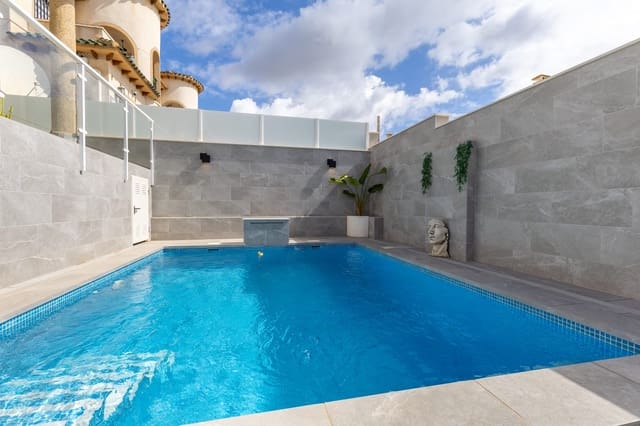 4 makuuhuone Huvila myytävänä paikassa Las Filipinas mukana uima-altaan - 325 000 € (Ref: 8973316)