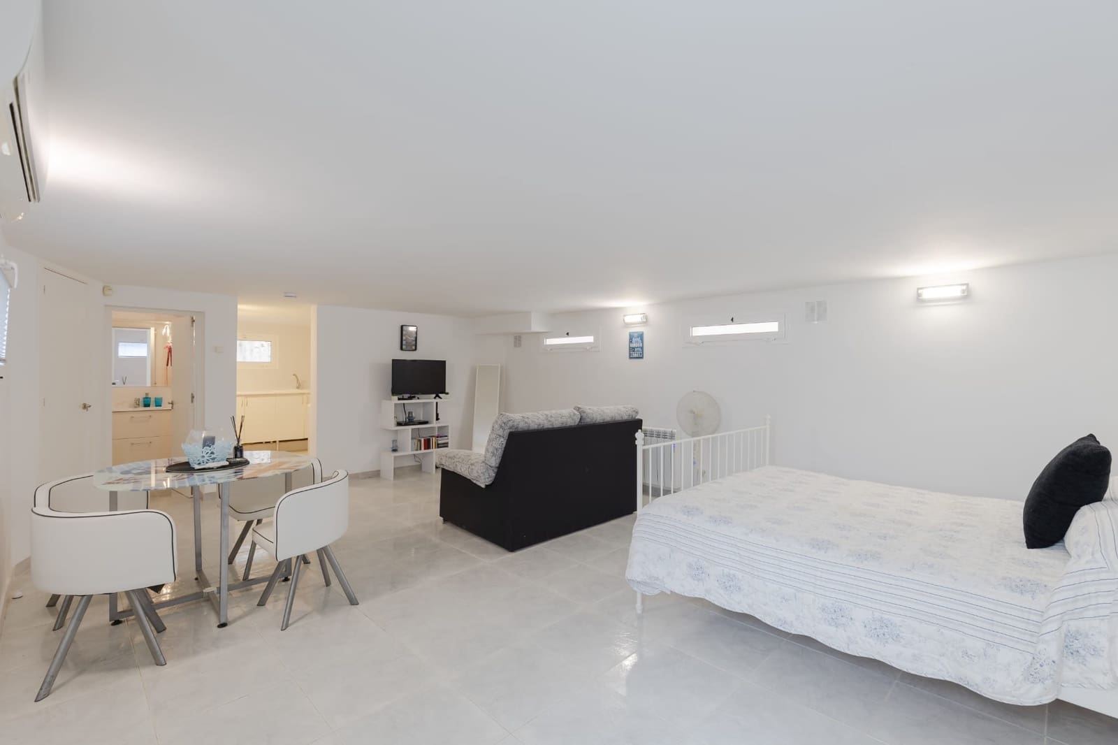 4 soveværelse Villa til salg i Orihuela Costa med swimmingpool - € 325.000 (Ref: 8973316)