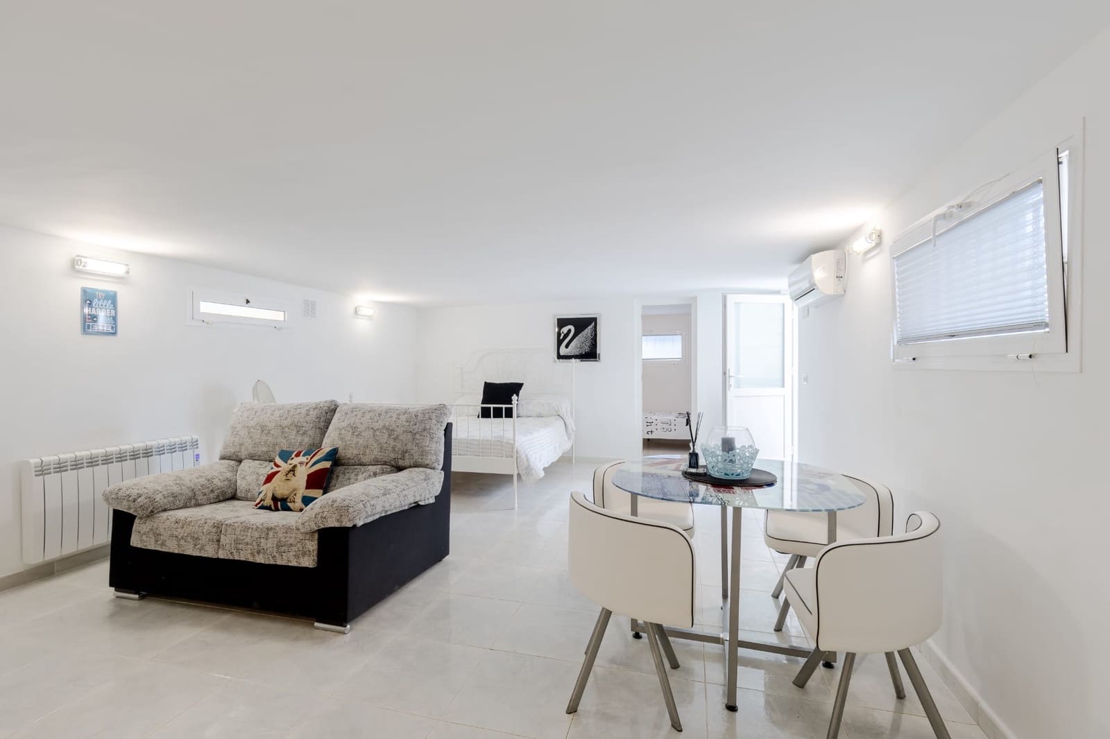 4 soveværelse Villa til salg i Orihuela Costa med swimmingpool - € 325.000 (Ref: 8973316)