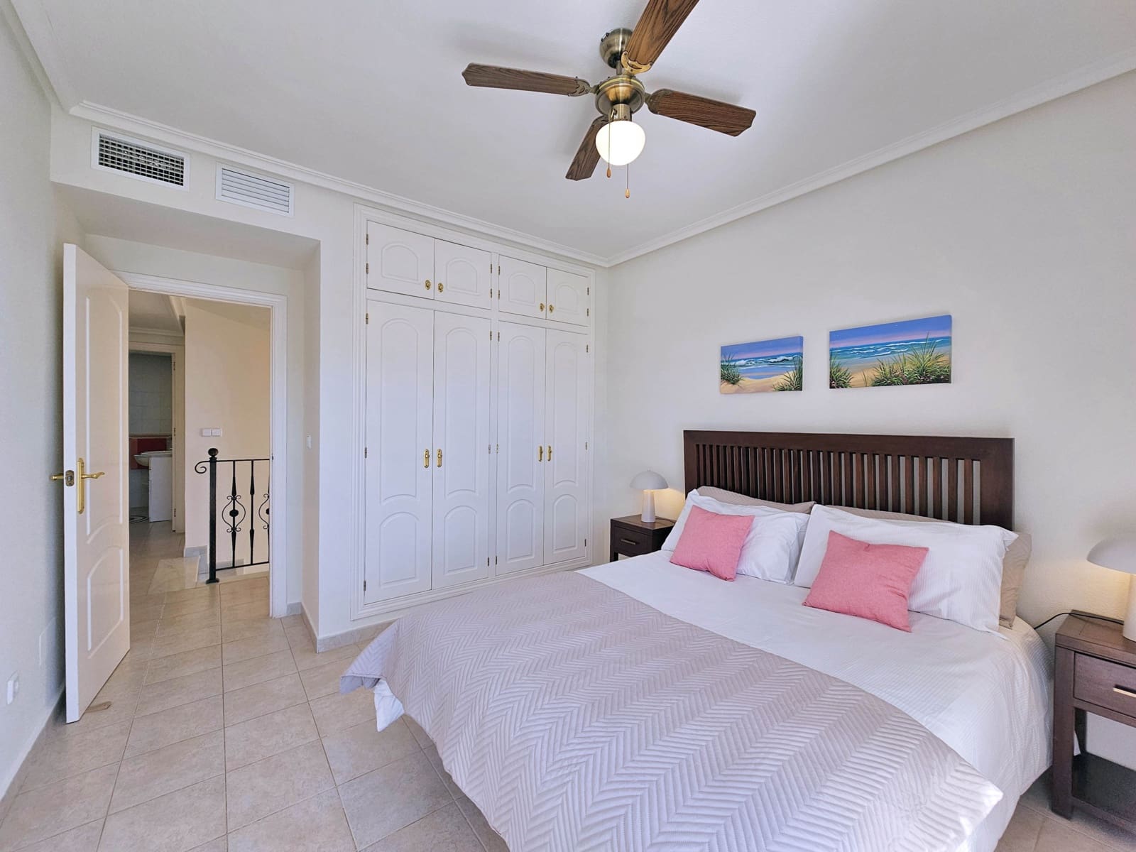 4 bedroom Villa for sale in Cabo Roig with pool garage - € 720,000 (Ref: 8987173)