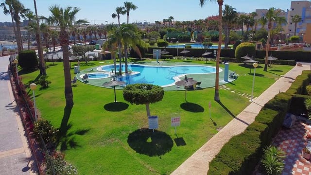 4 bedroom Villa for sale in Cabo Roig, Orihuela with pool garage - € 720,000 (Ref: 8987173)